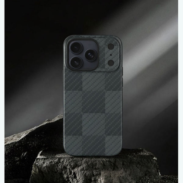 iPhone 17 系列極簡超強磁吸防彈纖維保護殼 - 消光方格黑